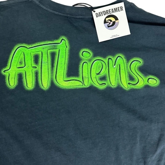 Daydreamer Black Graphic Tee - Picture 4 of 10